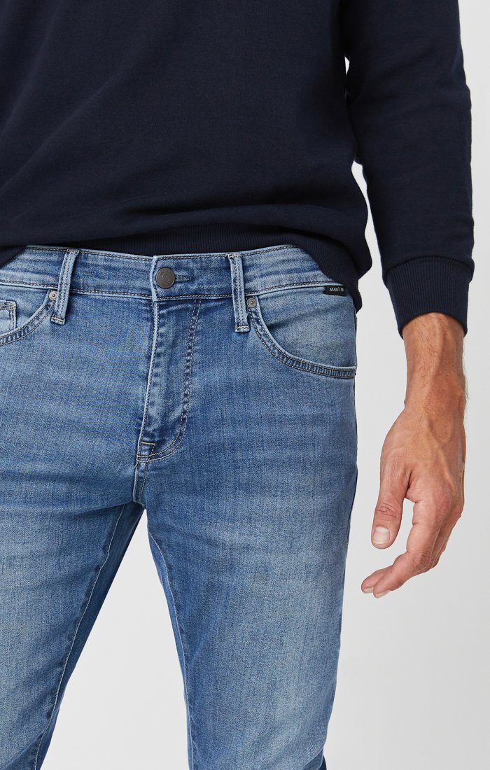 JAMES SKINNY IN LIGHT SUPERMOVE - Mavi Jeans