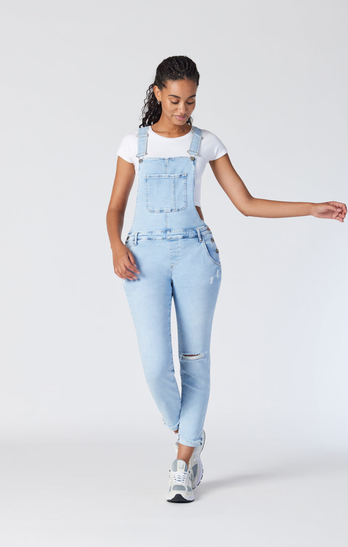 EDERA OVERALLS IN LIGHT RIPPED LA VINTAGE - Mavi Jeans