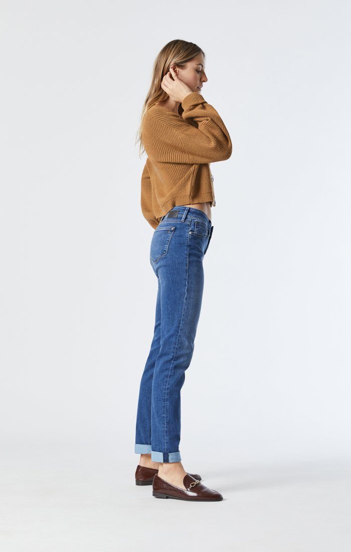 EMMA SLIM BOYFRIEND IN MID SUPERSOFT - Mavi Jeans