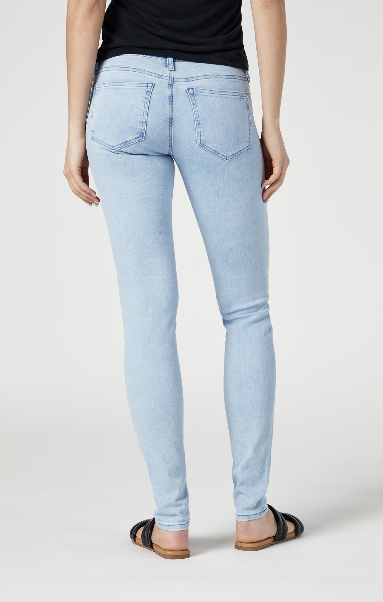 Mavi Women's Alexa Mid Rise Skinny Jeans in Sky Feather Blue
