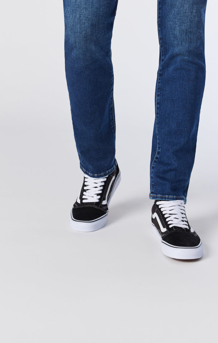JAKE DARK BRUSHED ATHLETIC - Mavi Jeans