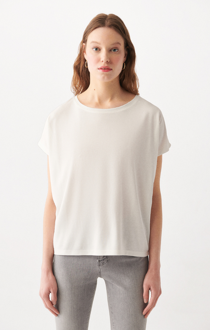 Flowy white top t shirt