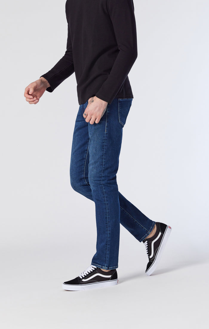 JAKE DARK BRUSHED ATHLETIC - Mavi Jeans