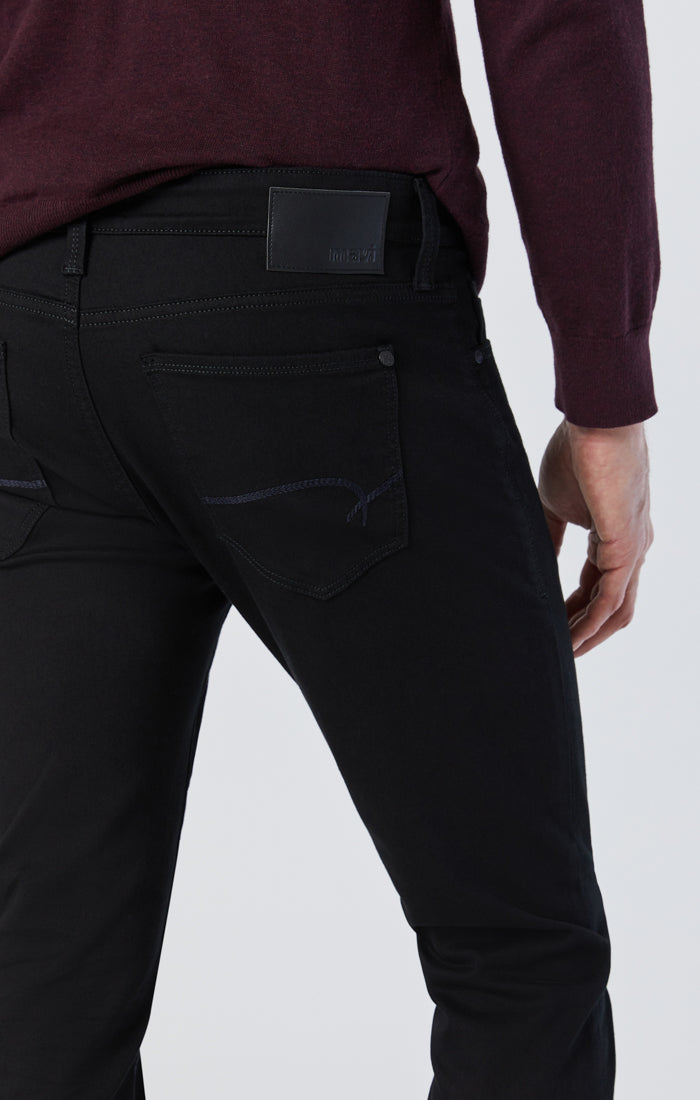 JAMES SKINNY IN DOUBLE BLACK SUPERMOVE - Mavi Jeans