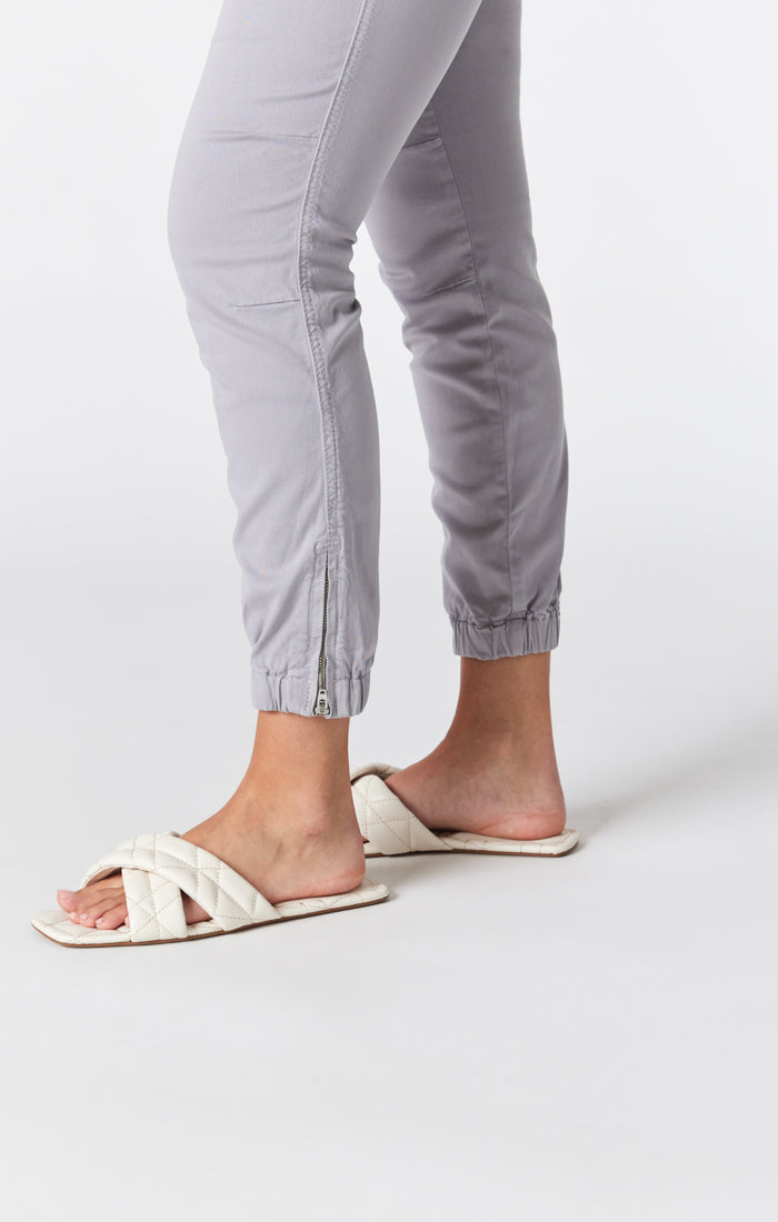 IVY SLIM CARGO PANTS IN SILVER SCONCE SATEEN - Mavi Jeans