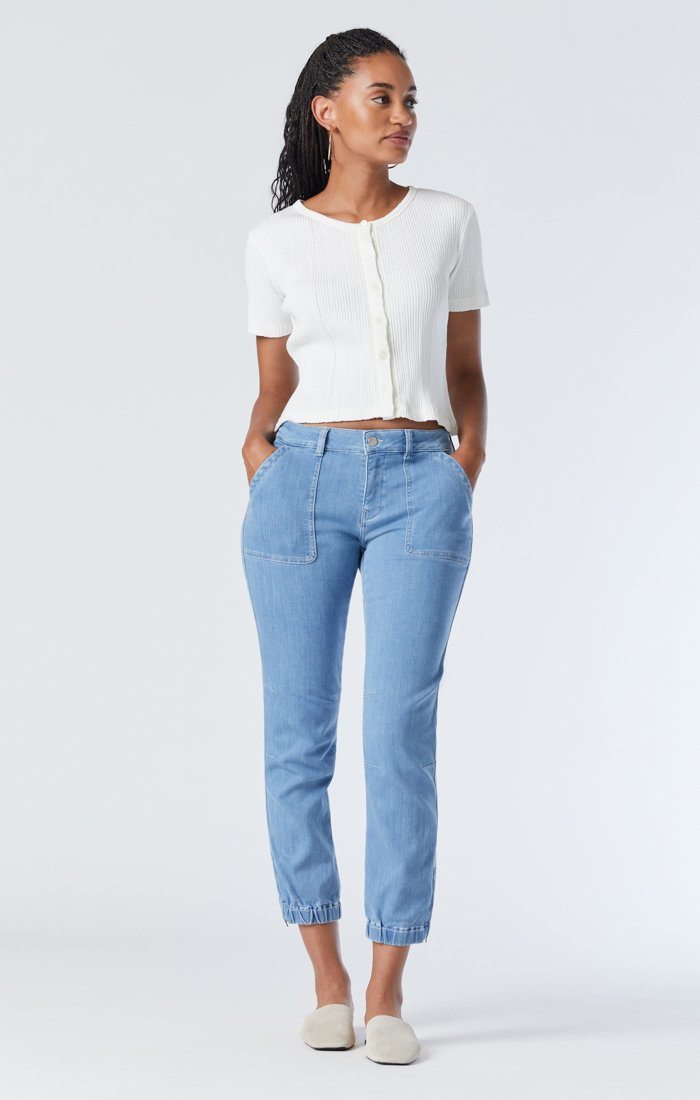 IVY SLIM CARGO IN LIGHT FEATHER BLUE - Mavi Jeans