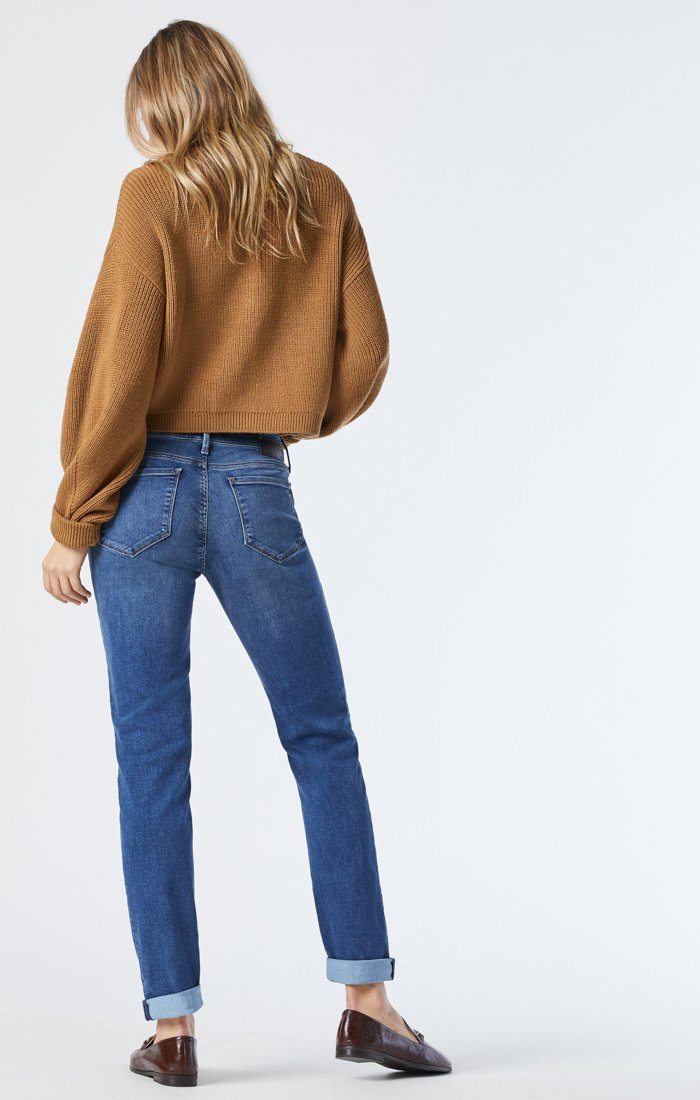 EMMA SLIM BOYFRIEND IN MID SUPERSOFT - Mavi Jeans