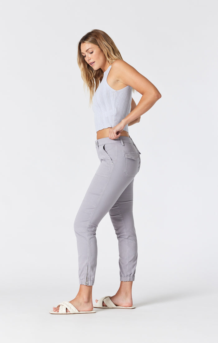 IVY SLIM CARGO PANTS IN SILVER SCONCE SATEEN - Mavi Jeans